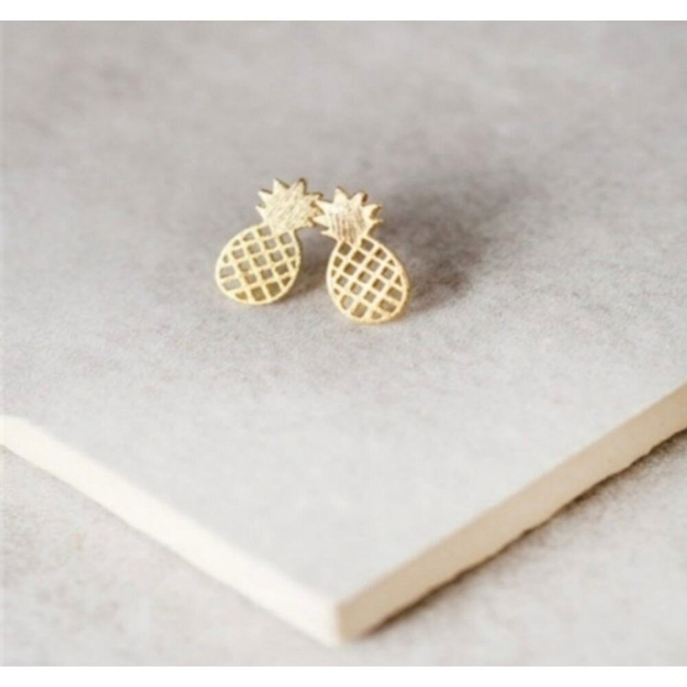 Free People Gold Tone Pineapple Posts Earrings NWOT